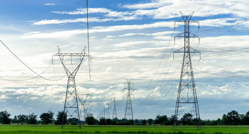 Energetycy zapowiadają liczne wyłączenia prądu. Lista miejscowości i ulic