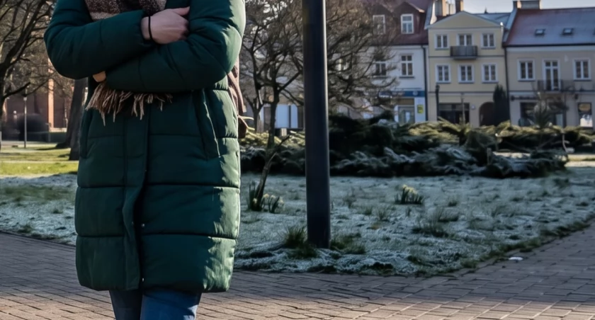 Chłodny finał kwietnia w Łomży: Zima nie daje o sobie zapomnieć