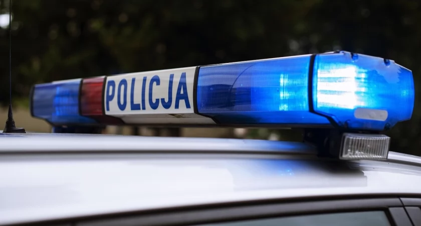 Policjanci zajrzeli pod kołdrę 40-latka. Mężczyzna trafi do więzienia
