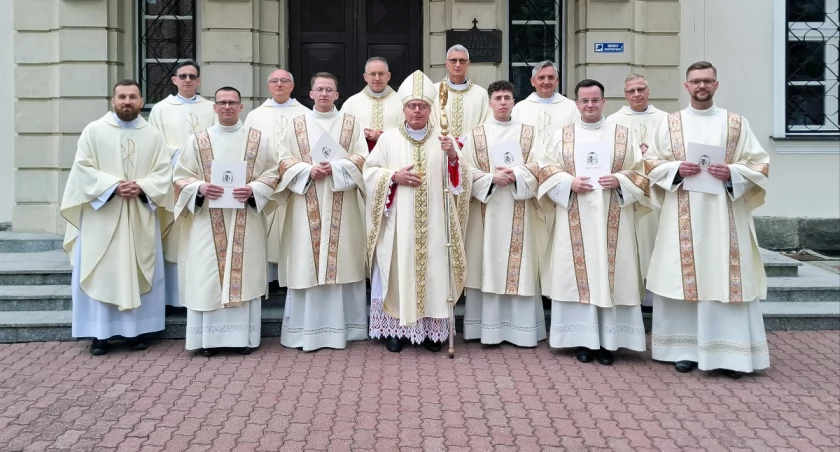 Pięciu alumnów z Łomży przyjęło święcenia diakonatu