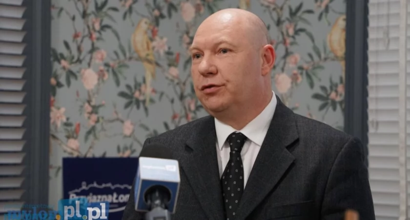 Były dyrektor szpitala w Łomży ma nową pracę. Będzie kierownikiem w NFZ
