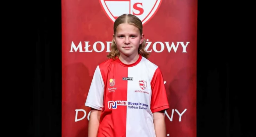 Pola Wądołkowska z powołaniem. Narolewski: To piłkarka dobrze czytająca grę, spokojna w rozegraniu i bardzo odpowiedzialna w defensywie