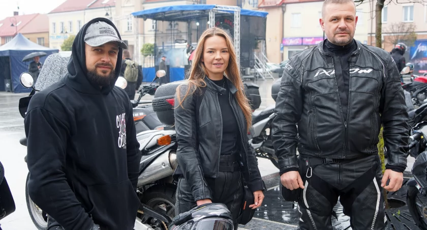 Motoserce w Łomży bez parady. Organizatorzy przegrali z pogodą [FOTO i VIDEO]