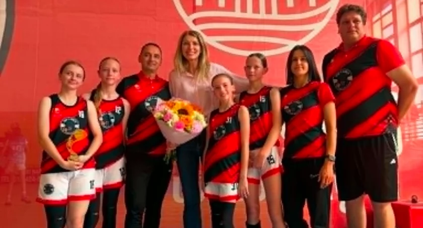 Nasze koszykarki zagrają o złoto! Świetna passa łomżyńskich koszykarek w finale krajowym