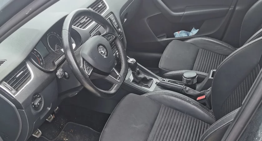 Motoryzacyjna okazja w Łomży. Urząd Skarbowy licytuje sportową Skodę Octavię RS [FOTO]