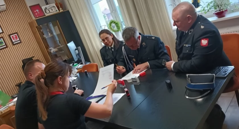 Inwestycja w bezpieczeństwo mieszkańców – nowy wóz dla OSP