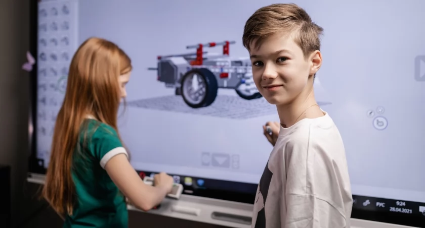 Rewolucja cyfrowa w gminie Piątnica. Ponad 200 tys. zł na nowoczesną edukację