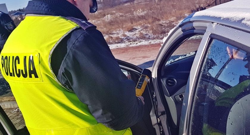 Piją i wsiadają za kierownicę. Kolejni kierowcy zatrzymani