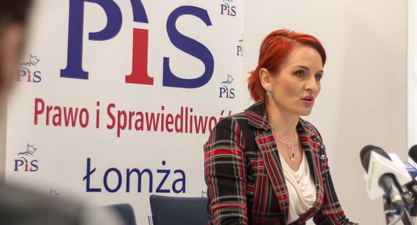 [LIVE] Konferencja poseł Bernadety Krynickiej: Likwidacja szpitalnych łóżek
