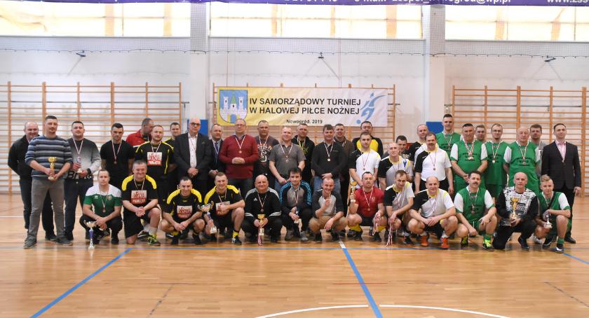 Nowogród: IV Samorządowy Turniej w Halowej Piłce Nożnej [FOTO]
