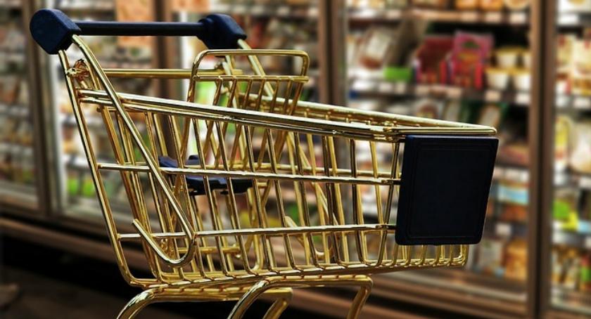 Zakaz handlu w niedziele: Będą zmiany?