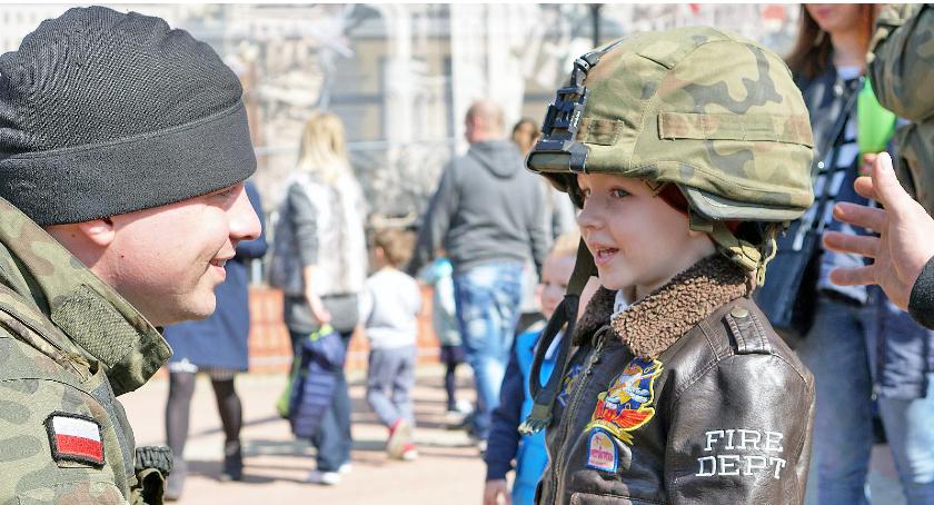 W Łomży trwa „Piknik Żołnierski” [FOTO]