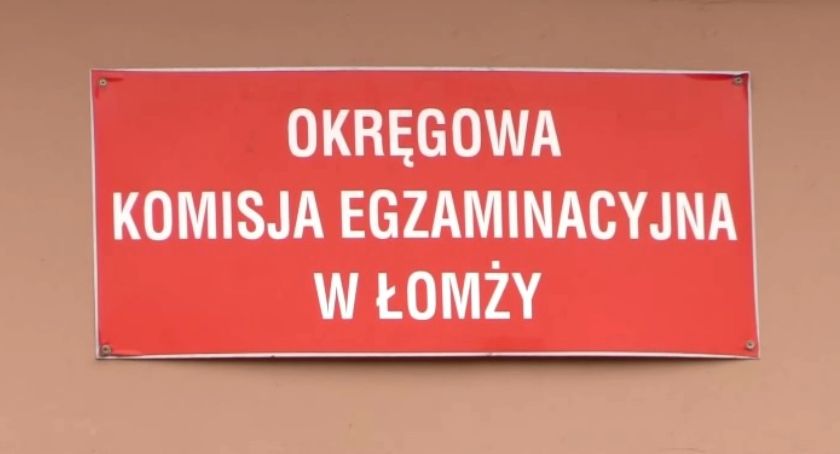Łomża: Egzamin gimnazjalny rozpoczął się bez problemów