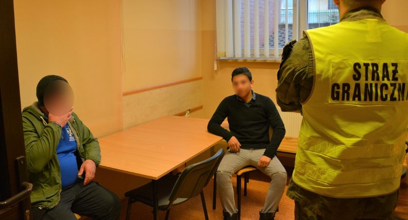 Uciekli z centrum dla azylantów. Cudzoziemcy wpadli w Grajewie