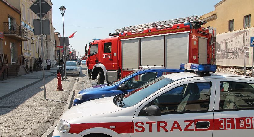 Łomża: Bomba w Urzędzie Miejskim? Stary Rynek zablokowany [FOTO] [AKTUALIZACJA]