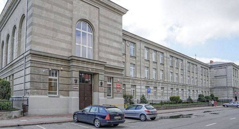 Miasto szuka dyrektorów