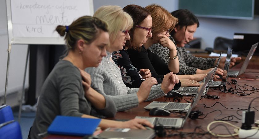 Gmina Nowogród: J@ w internecie [FOTO i VIDEO]
