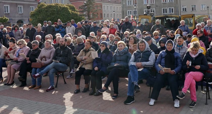 Łomża: Zaśpiewali dla Niepodległej [VIDEO i FOTO]