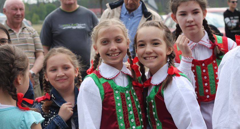 W Zbójnej bawili na ludowo [FOTO]