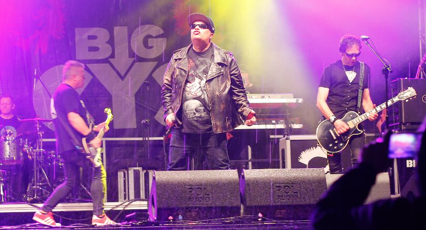 Koncert Big Cyca w strugach deszczu [VIDEO i FOTO]