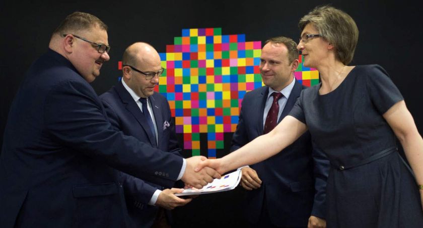 Seniorzy z gminy Łomża ze wsparciem z RPO
