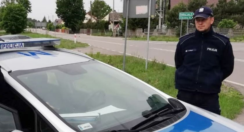 Nowogród: Policyjna eskorta na 
