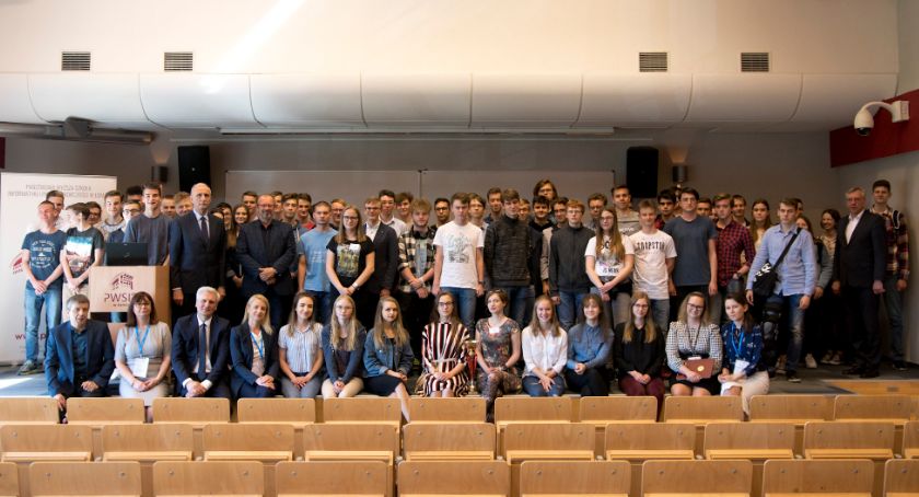 Matematyczny konkurs w PWSIiP [FOTO]