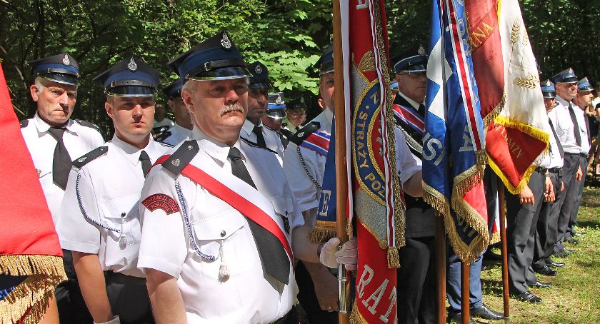 Uczcili pamięć ofiar zbrodni w jeziorkowskim lesie [FOTO]