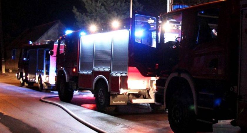 Porywisty wiatr wyrządził szkody. Strażacy tej nocy nie spali