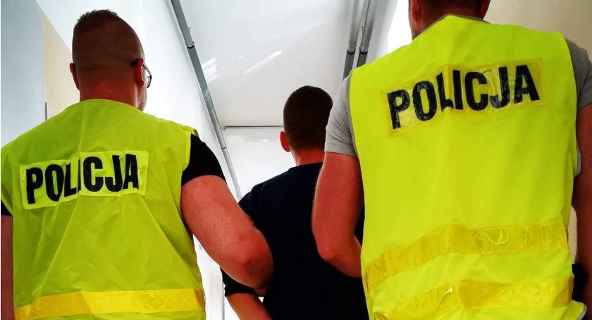 Uderzyli kijem, ukradli pieniądze i zabrali audi. To efekt alkoholowej libacji