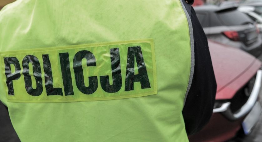 Zwłoki mężczyzny w samochodzie. Prokuratura ujawnia szczegóły