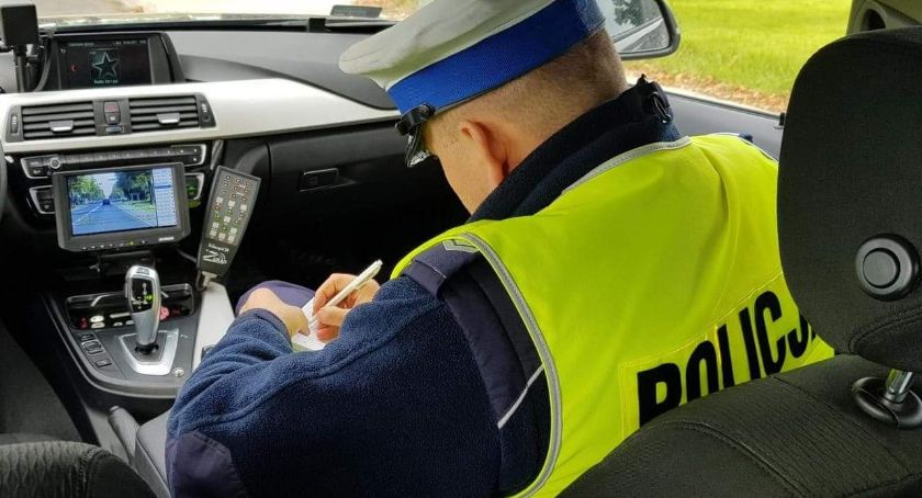 Młody pirat drogowy z Łomży wpadł w ręce policji