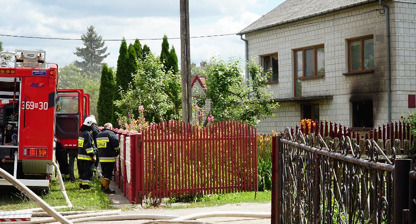 Tragedia w gminie Śniadowo. Mężczyzna zginął w pożarze! [FOTO]