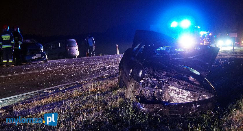 Dwie osoby w szpitalu. Sprawca wypadku zbiegł z miejsca zdarzenia! [FOTO]