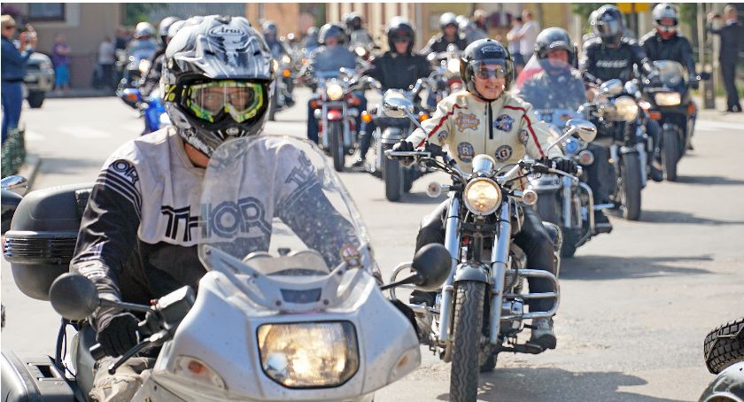 Trwają Dni Jedwabnego. Zobacz paradę motocykli! [VIDEO i FOTO]
