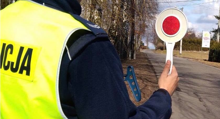 Spieszył się na trasie Łomża - Kolno. Stracił prawo jazdy! 