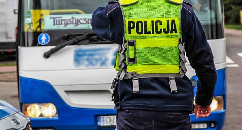 Jechali na obóz - zostawili na stacji małego harcerza! Pomóc musiała łomżyńska policja