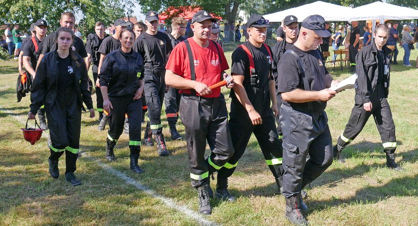 Jeziorko: Zacięta rywalizacja podczas Gminnych Zawodów Sportowo-Pożarniczych [VIDEO i FOTO]