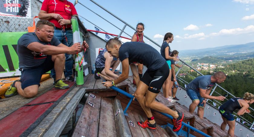 Łobodziński triumfuje po wakacyjnej przerwie [FOTO]