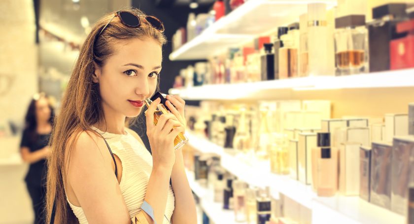 Perfumy damskie - czego pragną kobiety?