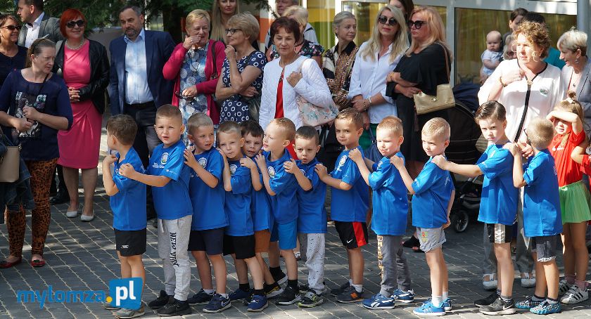 Łomża: Ewenement w skali kraju. Przedszkole nr 2 z własnym kortem tenisowym [VIDEO i FOTO]