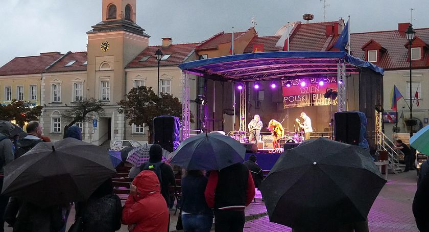Koncertowy i ulewny Polski Dzień Bluesa 2019 [VIDEO i FOTO]