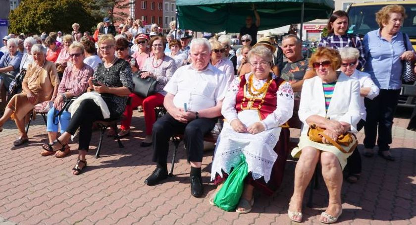Kto zaszczepi łomżyńskich seniorów? 