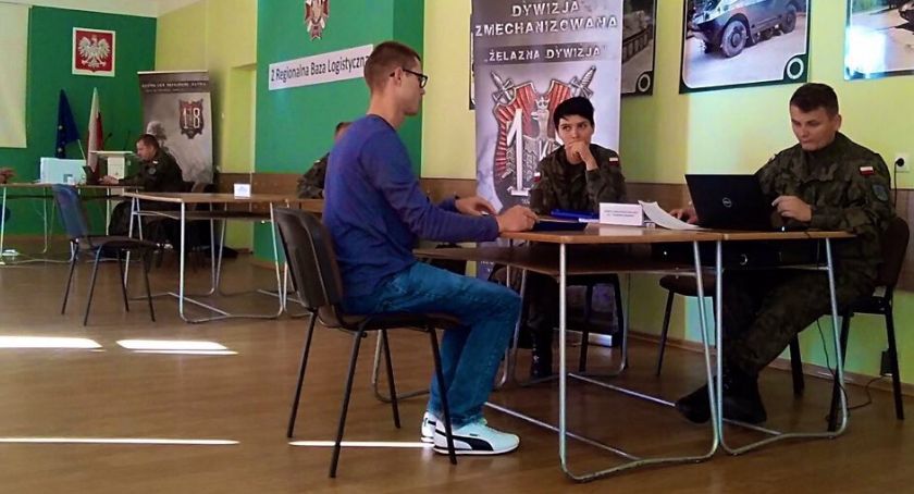 Łomża: 246 kandydatów na żołnierzy 18 Pułku Logistycznego [FOTO]