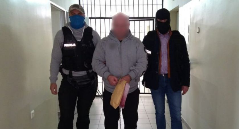 To oni mieli oszukiwać seniorów! Zatrzymali ich policjanci [FOTO]
