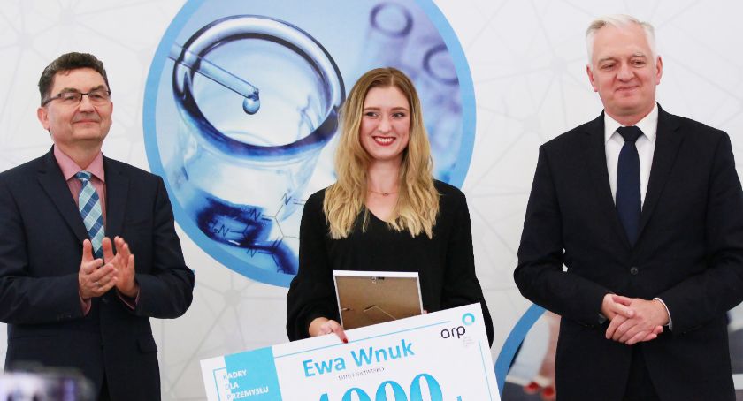 Praca magisterska absolwentki PWSIiP wygrała w konkursie ARP [FOTO]