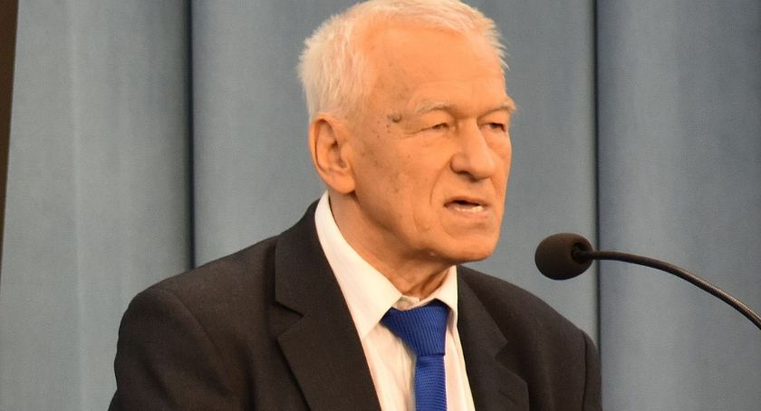 Kandydat na senatora w szpitalu. Jego stan jest ciężki!