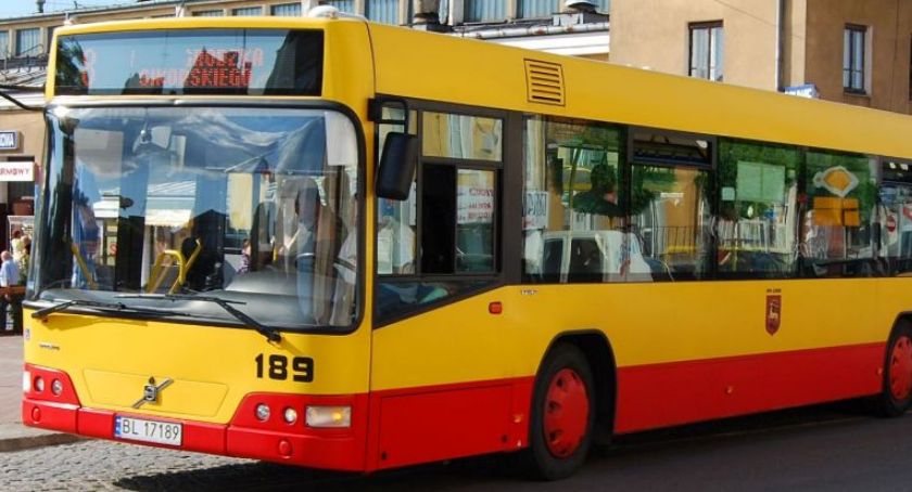 Od dzisiaj uczniowie łomżyńskich szkół jeżdżą za darmo
