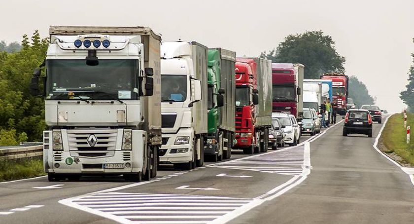 Mieszkańcy zablokują skrzyżowanie w Chojnach Młodych. DK61 będzie nieprzejezdna