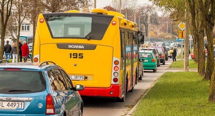 Bezpłatne eMPeKi i linia specjalna na Wszystkich Świętych 